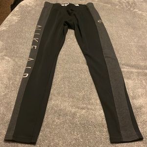 Nike leggings